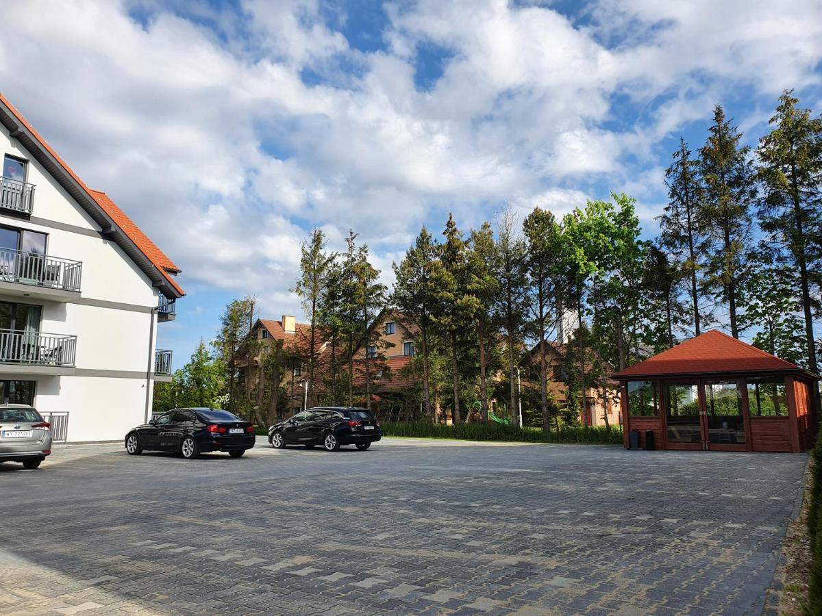 Apartamenty Majer Łeba Exteriör bild